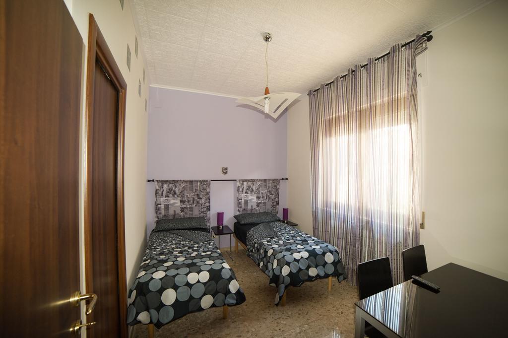 Villa Elena Монтесильвано Номер фото